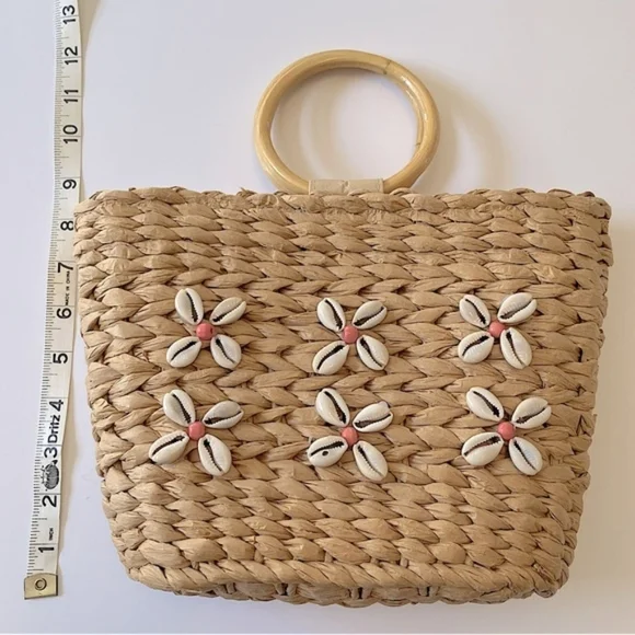 NWOT Collection 18 Straw Bag Collection 18 - Picture 6 of 14